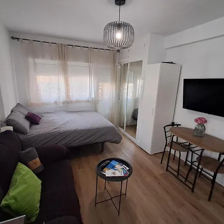 Estudio Centrico Junto A Renfe Fuengirola