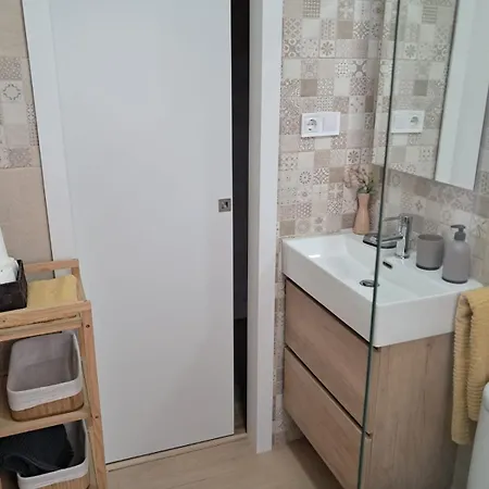 Estudio Centrico Junto A Renfe